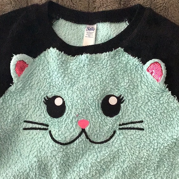 💫( 3 for 20) Super cozy and cute pyjama set! - Picture 2 of 3